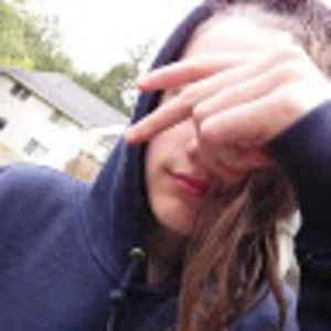 Meet your Posher, Evie